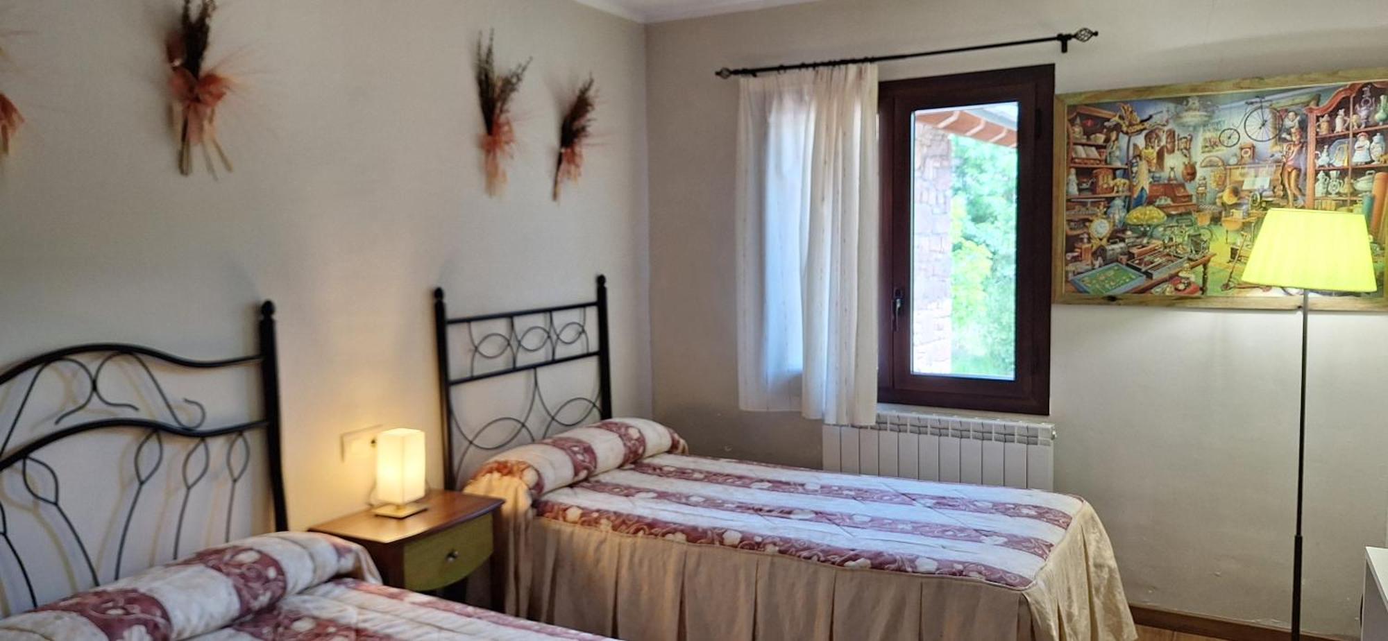 Apartamentos Turisticos Batlle Laspaúles Buitenkant foto